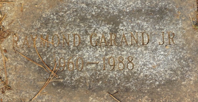 plaques\lot28_1.jpg